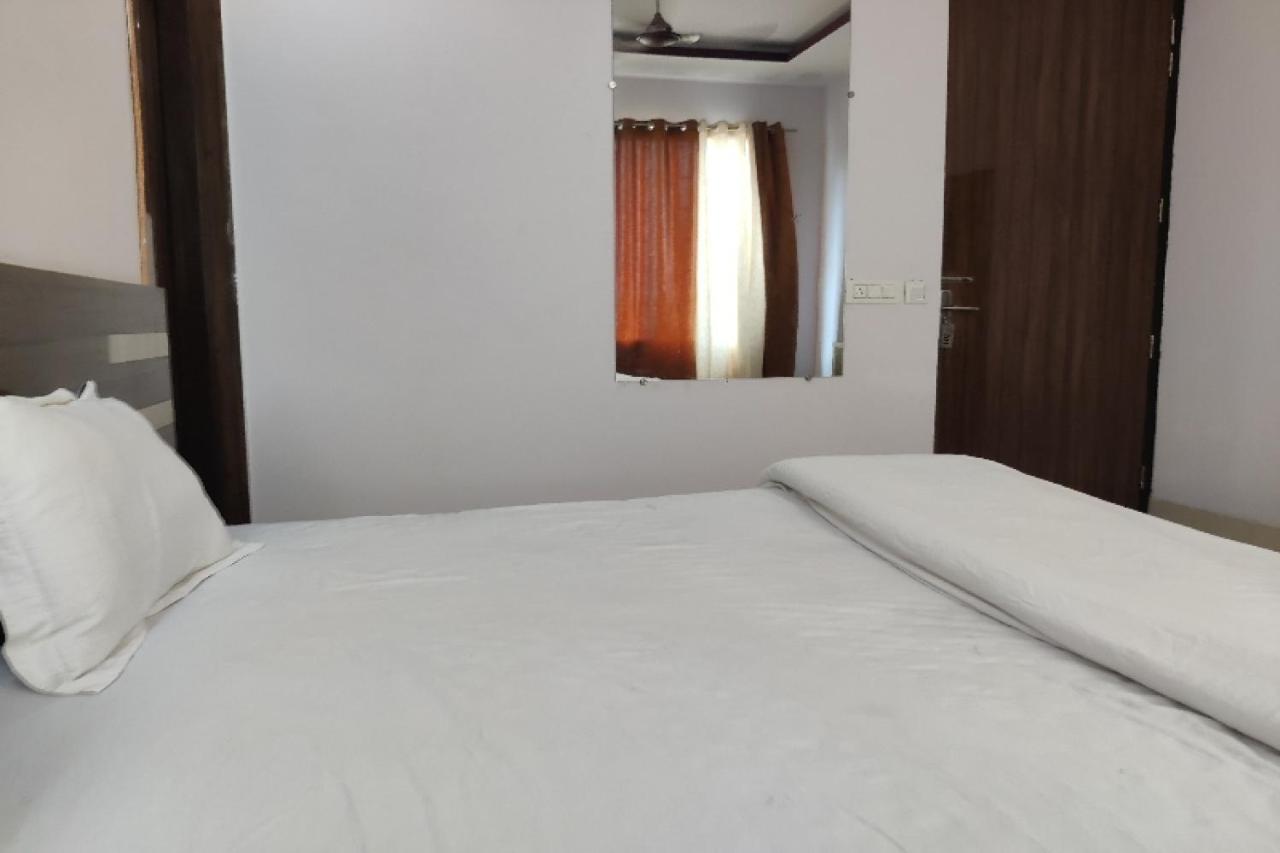 Oyo Hotel Laksh Kurukshetra Dış mekan fotoğraf